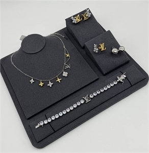 Кольцо LOUIS VUITTON 170217