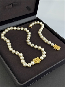 Чокер MIU MIU 170519