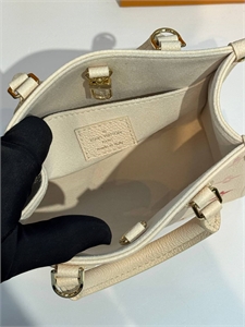 Сумка LOUIS VUITTON 170624