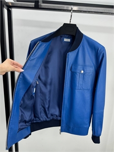 Кожаный бомбер BC 170872