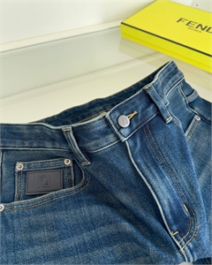 Джинсы FENDI 170880