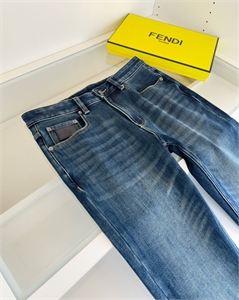Джинсы FENDI 170880