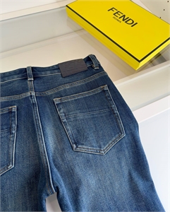Джинсы FENDI 170880