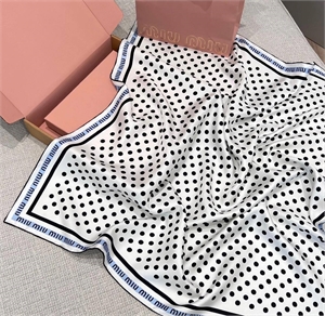 Платок MIU MIU 171151