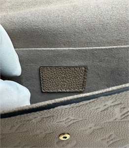 Сумка LOUIS VUITTON 171209