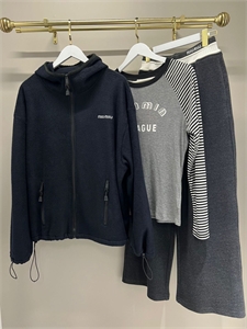 Лонгслив MIU MIU 171512