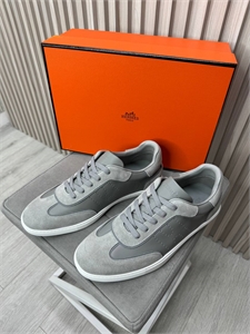 Кожаные кеды  HERMES со вставками из натуральной замши 171540