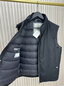 Жилет BC 171554