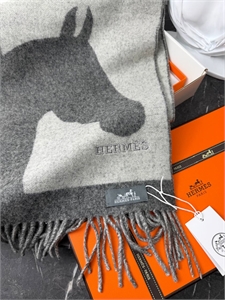 Шарф HERMES 171564