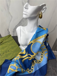 Платок GUCCI 171575