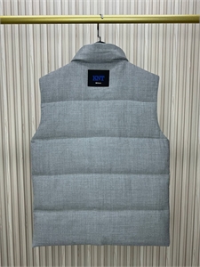 Жилет KITON 171588