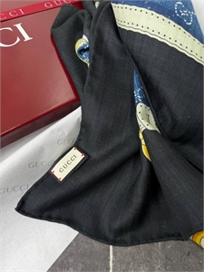 Платок GUCCI 171775