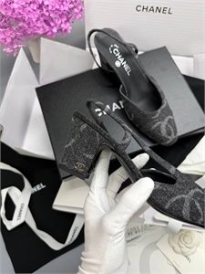 Слингбеки  CHANEL 171815