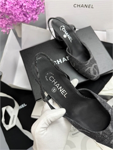 Слингбеки  CHANEL 171815