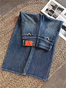 Джинсы VALENTINO 171898