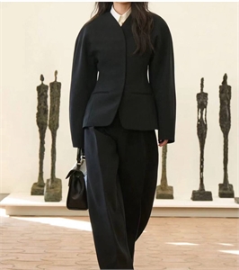 Костюм Jacquemus 172046