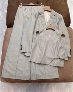 Костюм BRUNELLO CUCINELLI 172491