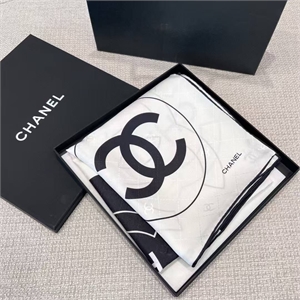 Платок CHANEL 100 % Шелк 172523