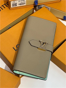 Кошелек LOUIS VUITTON 172677