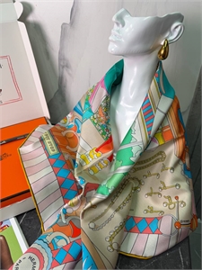 Платок HERMES 172958