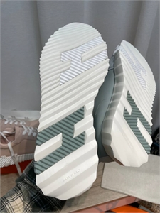 Кроссовки HERMES 173016