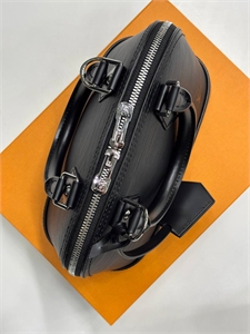 Сумка LOUIS VUITTON 173131