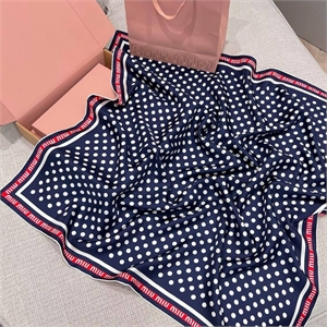 Платок MIU MIU 173220