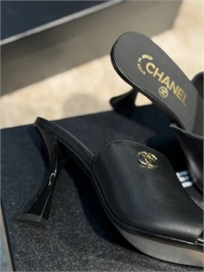 Босоножки CHANEL 173323