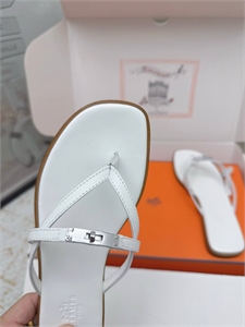 Шлепанцы HERMES 173447