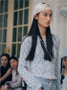 Джинсы CHANEL 173511