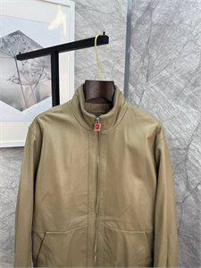 Кожаная куртка KITON 173637