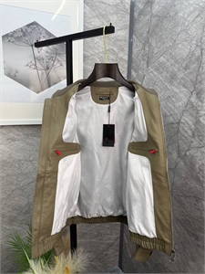 Кожаная куртка KITON 173637