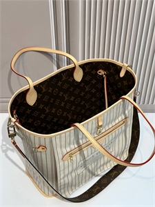 Двусторонняя сумка LOUIS VUITTON 173831