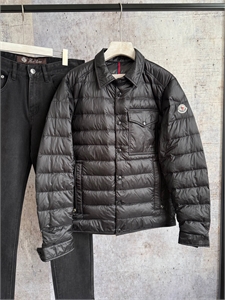 Куртка MONCLER 173913