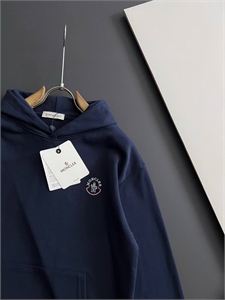 Костюм MONCLER 173949