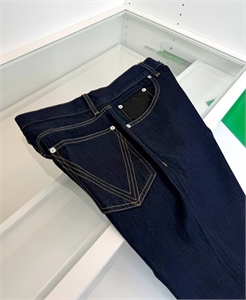 Джинсы BV 173951