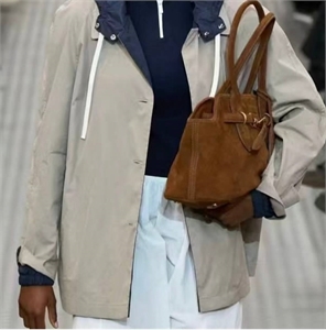 Двухсторонняя куртка MIU MIU 174007