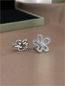 Кулон Van Cleef 174068