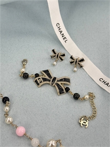 Брошь CHANEL 174088