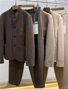 Костюм  кашемировый LORO PIANA 174145