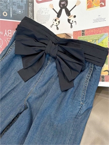 Джинсы VALENTINO 174225