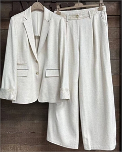 Костюм BRUNELLO CUCINELLI 174237