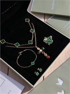 Браслет Van Cleef 174245