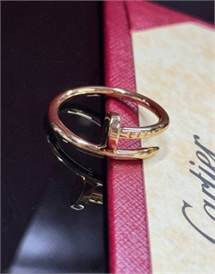 Кольцо CARTIER 174267