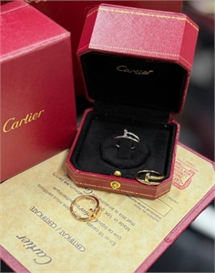 Кольцо CARTIER 174267