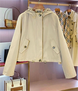 Куртка BURBERRY 175299