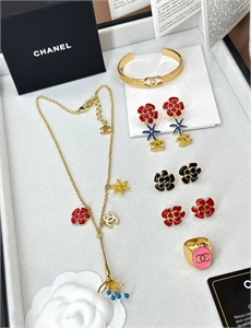 Кольцо CHANEL 175485