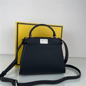 Куртка Burberry 50790 - фото 4979