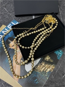 Бусы CHANEL 103777